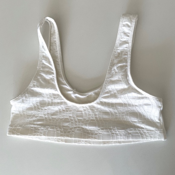 SOLD on Depop Vintage White Patterned Bra - Picture 2 of 5